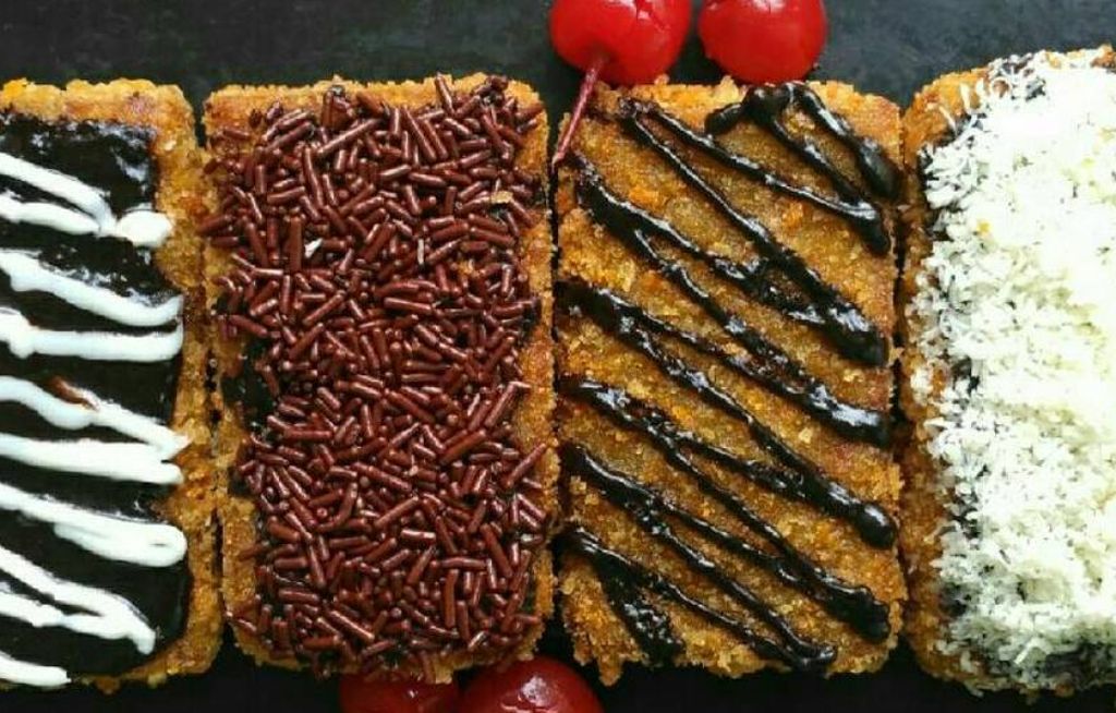 7 Resep Camilan dari Pisang yang Bikin Kamu Nggak Ngerasa Sendirian di Tengah Kegalauan