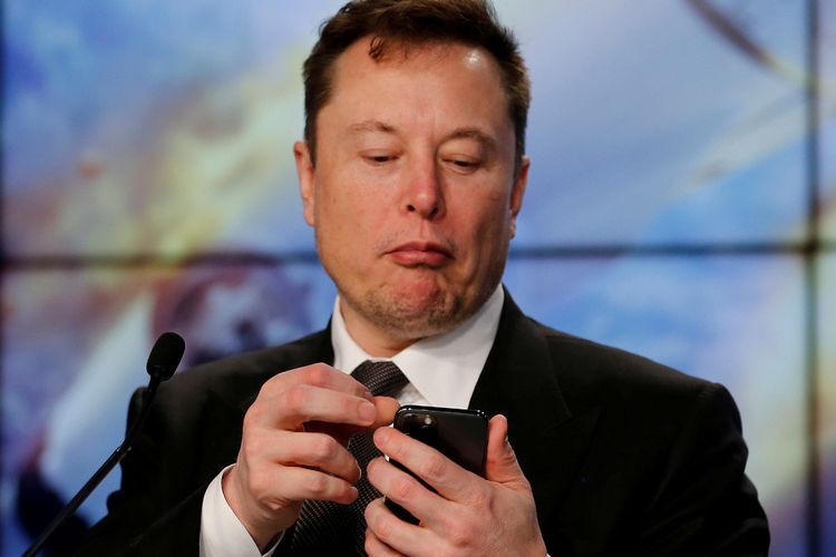 Akun Palsu Elon Musk di Sosial Media Sudah Curi Uang Crypto Senilai Rp28 Miliar!