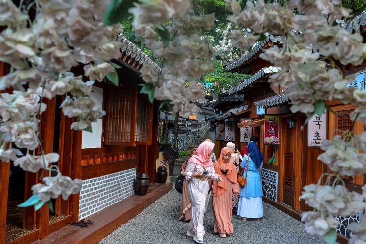 FOTO: Wisata Lokal Tasikmalaya Suguhkan Wisata Nuansa Internasional