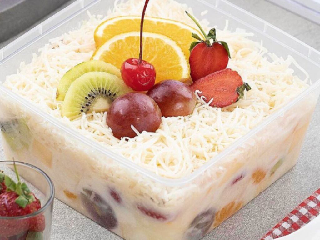 17 Ide Nama Usaha Salad Buah Kekinian Ala Gen Z yang Unik dan Menarik