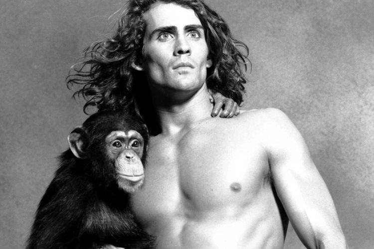 Aktor Tarzan Legenda dan Istrinya Meninggal Dunia saat Pesawat yang Dinaiki Jatuh di Danau