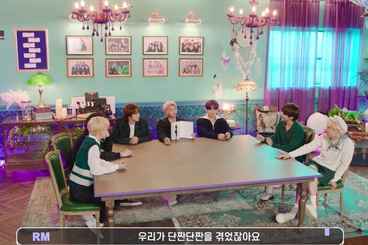 Cerita Member BTS yang Nama Fandom Mereka Nyaris Bukan ARMY