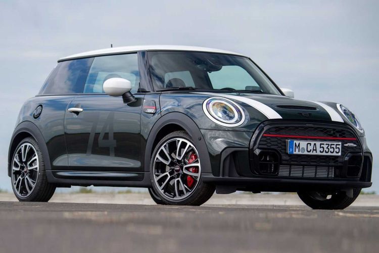 Rayakan Ulang Tahun MINI Cooper ke-60 Tahun, MINI Rilis Edisi Khusus!