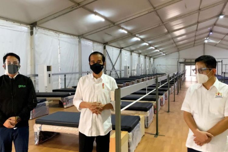Presiden Jokowi Tinjau Fasilitas Kesehatan Rumah Oksigen Gotong Royong di Jakarta