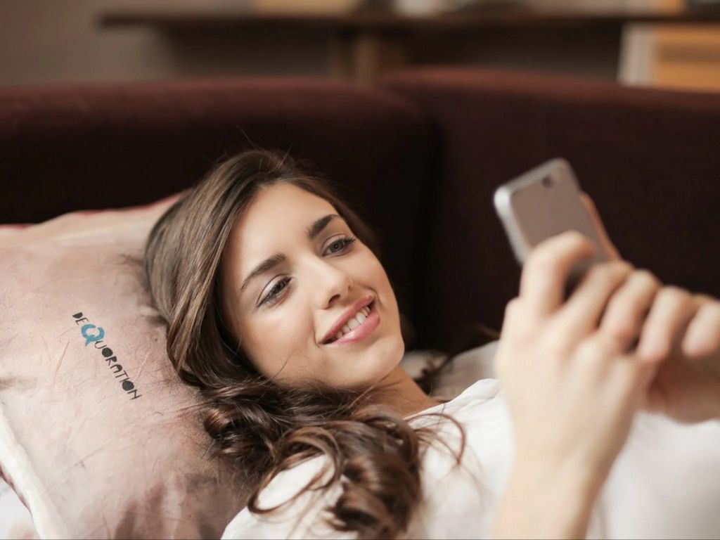 5 Cara Tetap Sehat di Tengah Penggunaan Smartphone