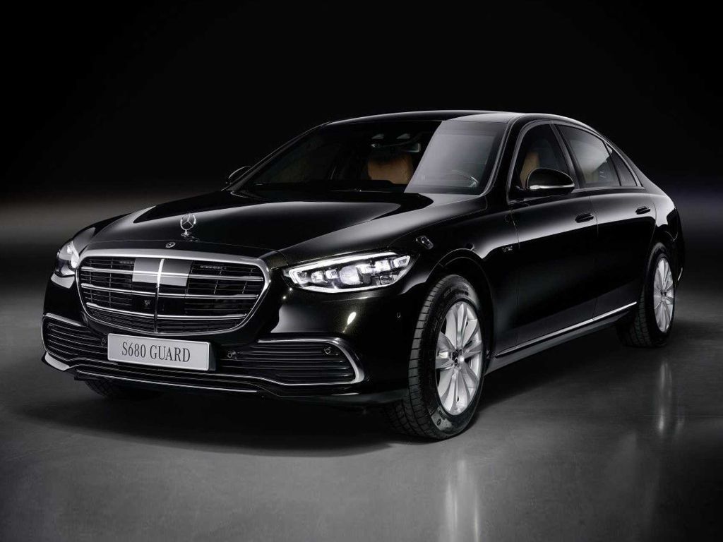 Daftar Mobil Sedan Mewah Terbaru Tahun 2024, Terlihat seperti Pejabat!