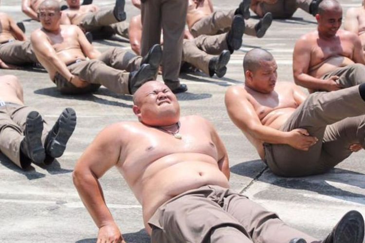 Di Thailand, Polisi yang Kegemukan akan Dikirim ke Camp Khusus