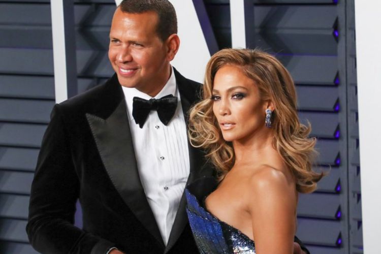 Batal Tunangan, Jennifer Lopez Kini Putuskan Hubungan Kerja dengan Alex Rodriguez!