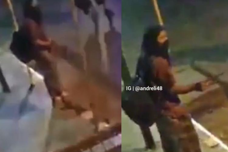 Heboh Pria Gondrong di Toraja Ngamuk di Pinggir Jalan, Todong Warga Pakai Senjata Tajam