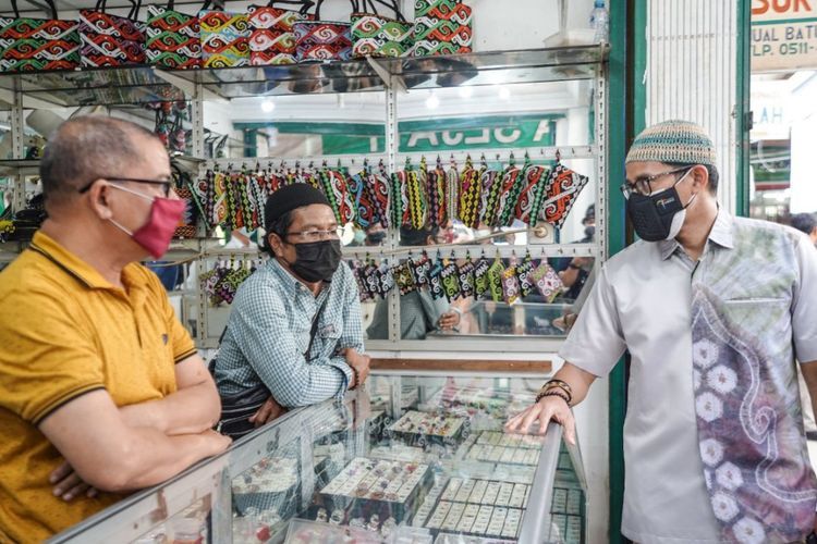 Kunjungi Pedagang Permata di Martapura, Sandiaga Uno: Perlu Digitalisasi