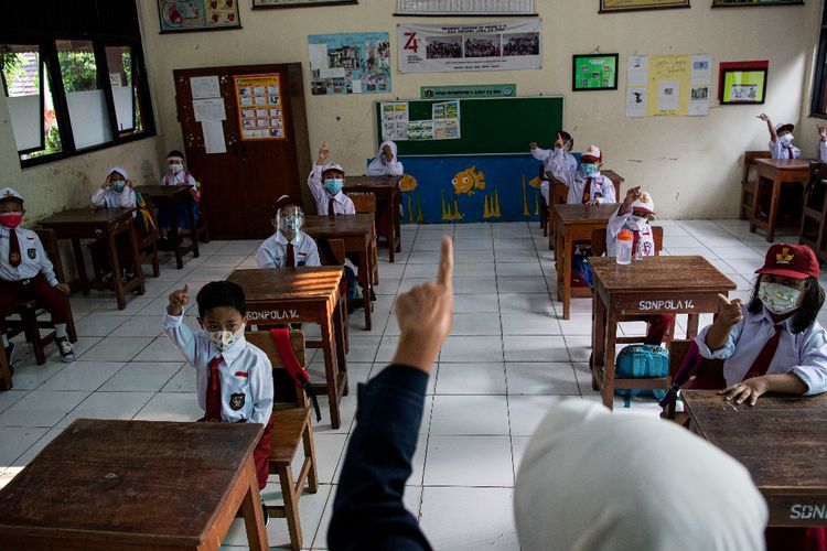 Langgar Aturan Prokes, Pemprov DKI Hentikan Belajar Tatap Muka di SDN 05 Jagakarsa