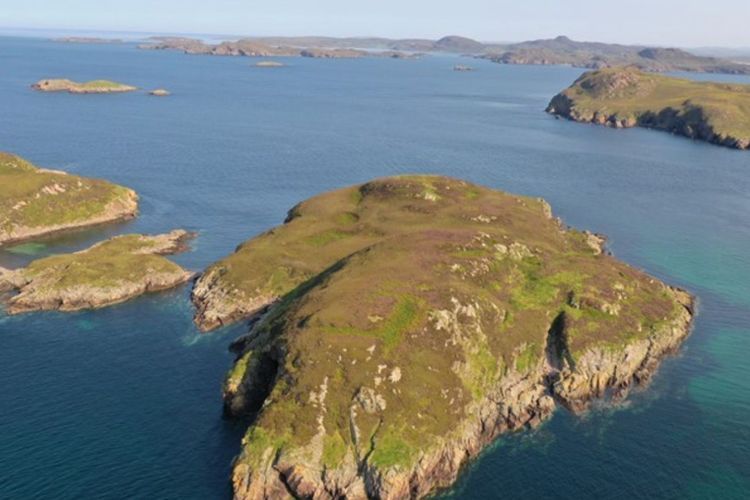 Hadir dengan Luas 22 Hektar, Pulau di Skotlandia Dijual Rp997 Juta!