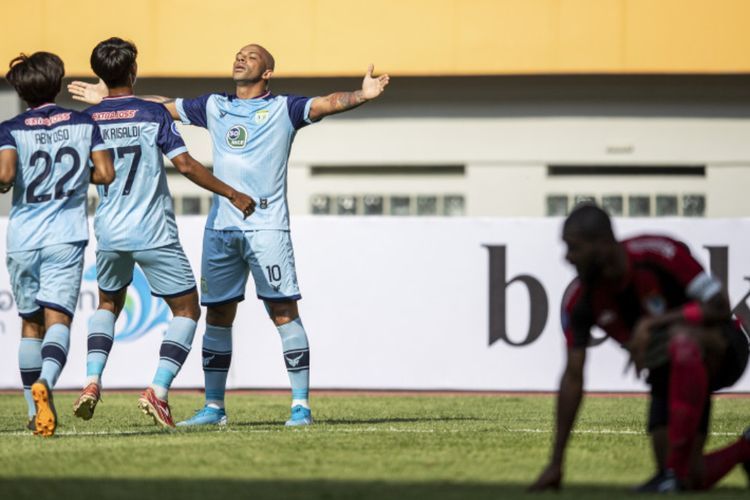 Liga 1: Jacksen Tiago Kecewa Persipura Dikalahkan 10 Pemain Persela