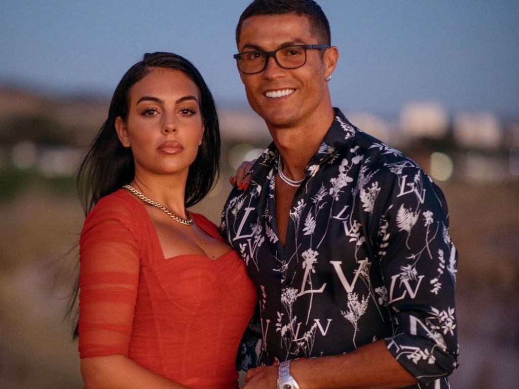Cristiano Ronaldo Panggil Georgina Rodriguez dengan Sebutan 'Istri', Kode Bakal Menikah?
