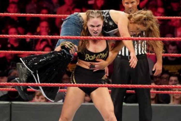 Pegulat Wanita WWE Ronda Rousey Lahirkan Anak Pertama, Ini Namanya