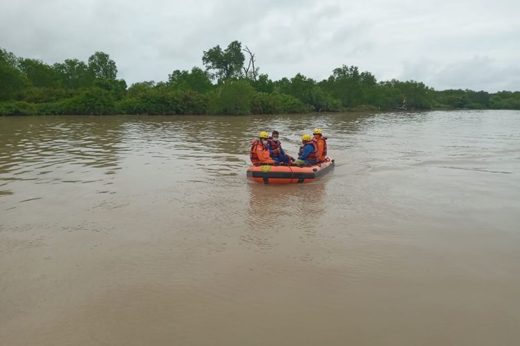  Terjatuh dari Perahu, Nelayan di Batubara Hilang Tersapu Ombak 