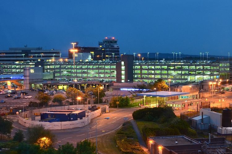 Kembali Dibuka, Bandara Manchester Menyambut Orang Norwegia!
