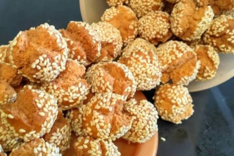 Mencicipi Renyahnya Roti Ketawa, Jajanan Khas Siantar yang Melegenda