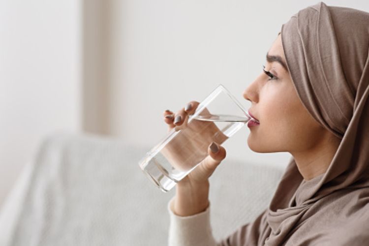 Biar Rajin Minum, Ini 5 Manfaat Air Putih yang Kamu Harus Tahu!