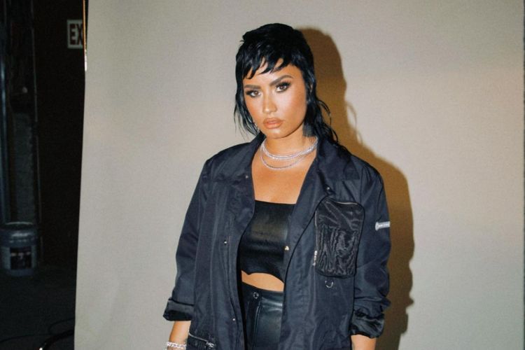 Demi Lovato Ungkap Single Barunya Didedikasikan untuk Tommy Trussell