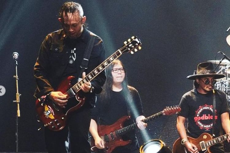 Penghormatan untuk Mendiang Eben di Acara Rerun Godbless, Testimoni dan Doa Bersama