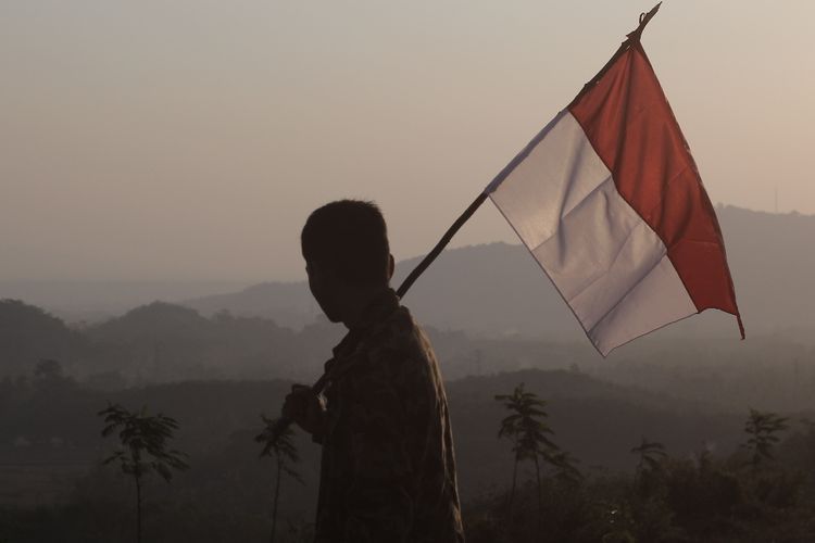 8 Kumpulan Puisi Hari Sumpah Pemuda Terbaik yang Menyentuh Hati
