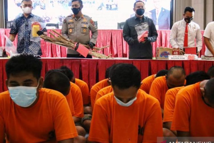 Salah Gunakan Ilmu Beladiri, 72 Pesilat di Jawa Timur Lakukan Kekerasan & Perusakan
