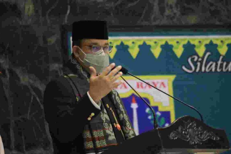 Dapat Gelar Kehormatan dari Bamus Betawi, Anies Dipuji karena Mencintai Rakyatnya