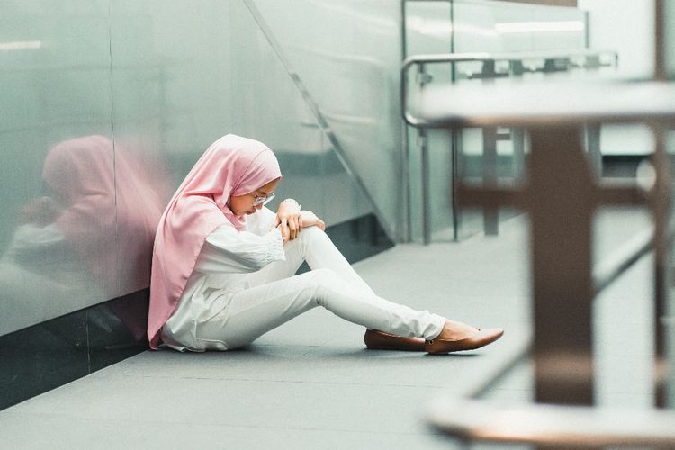 Tertukar di Keluarga Miskin Sejak Lahir, Wanita Ini  Dapat Kompensasi Rp6,4 M