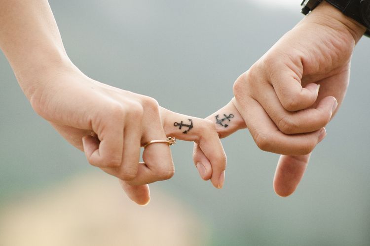 Ini Alasan Kenapa Perempuan Cerdas Sulit Menemukan Pasangan