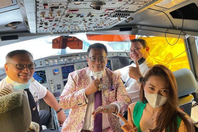 Pengacara 'Raja Pailit' Hotman Paris Optimis Garuda Bisa Atasi Krisis Utang Bejibun