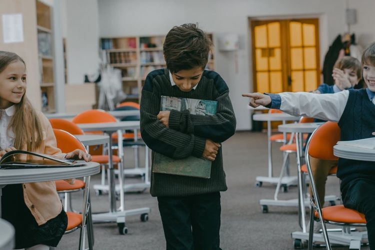 Jangan Salah, Ini Bedanya Bullying dengan Sebatas Bercanda
