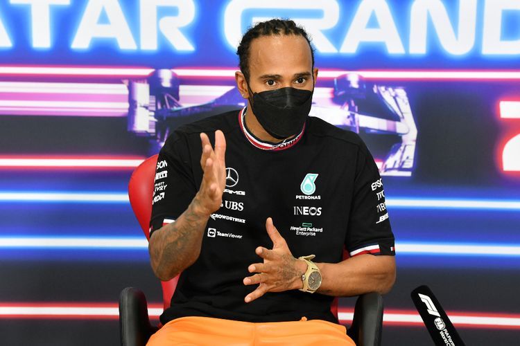 F1 GP Arab Saudi: Masalah Mesin, Alonso Ingin Hamilton Dihukum Start dari Belakang Grid 