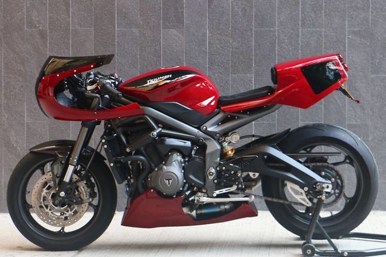 Angry Lane Customs Hadirkan Kesan Cafe Racer Mewah di Triumph Street Triple RS!