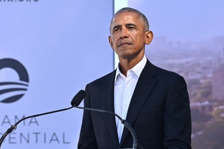 Tak Mau Ketinggalan, Barack Obama Merilis Lagu Kesukaannya pada Tahun 2021