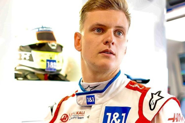 Mick Schumacher Merangkap Jadi Pembalap Cadangan Ferrari di F1 2022