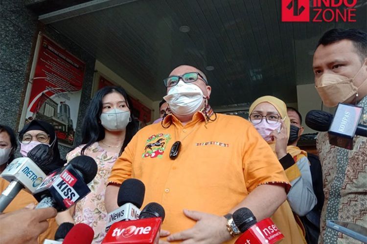 Ilegal Akses Akun IG Dilakukan Richard Lee Diklaim Tak Sengaja