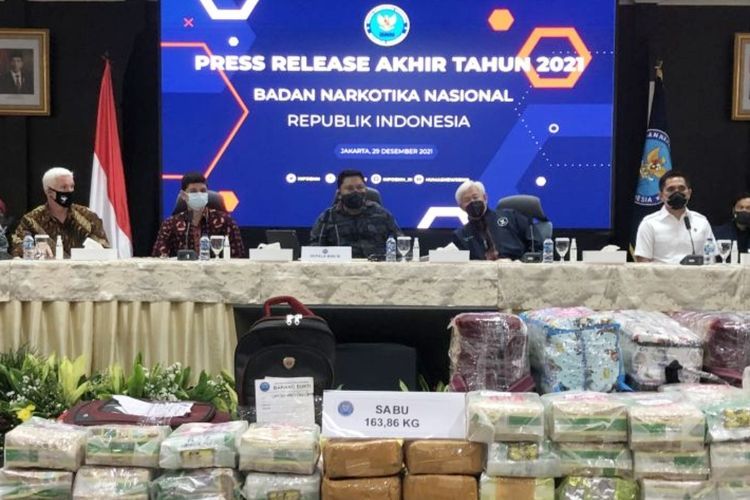 Sebanyak 115,1 Ton Ganja & 3,3 Ton Sabu-Sabu Disita  BNN Selama 2021