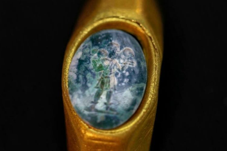 Cincin Batu Permata Awal Kristen Tampilkan Sosok Yesus, Ditemukan di Bangkai Kapal Karam 