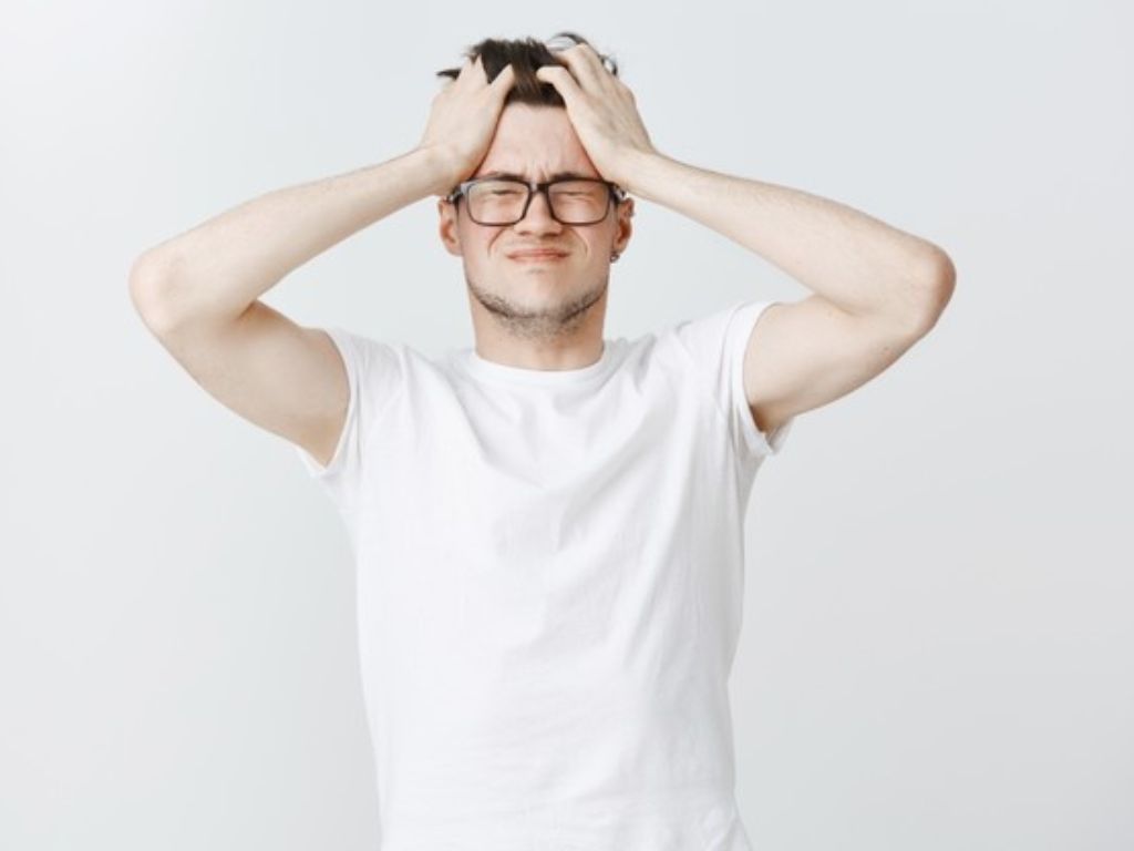 Bikin Stres, Begini Cara Menghentikan Overthinking