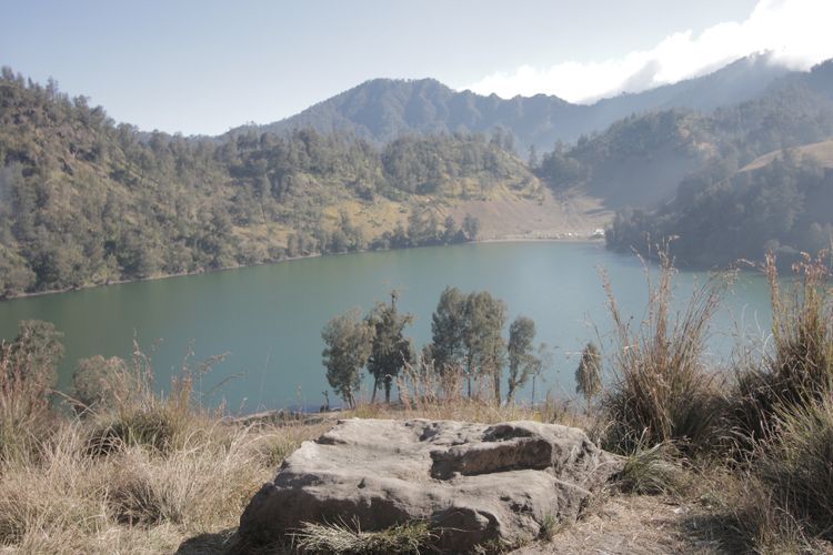 Favoritnya Para Pendaki! Ini Keindahan Gunung Semeru Sebelum Erupsi