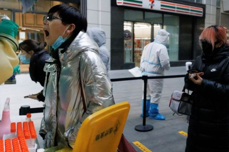 China Duga Kiriman Paket dari Kanada Bawa Omicron