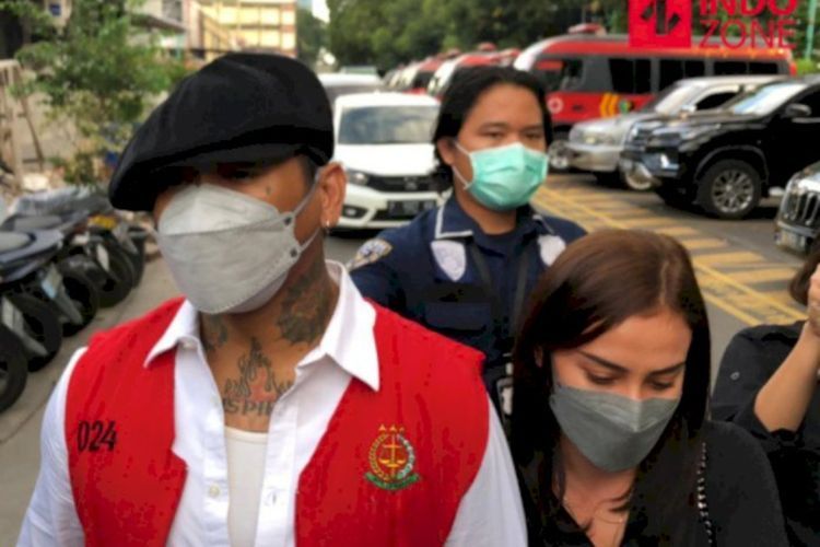 Hadirkan Ahli Bahasa, Muncul Dugaan Adam Deni Lakukan Pemerasan ke Jerinx
