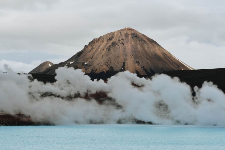 Apakah Gunung Berapi Berbahaya saat Tak Meletus? Ini Fakta Penting untuk Para Pendaki