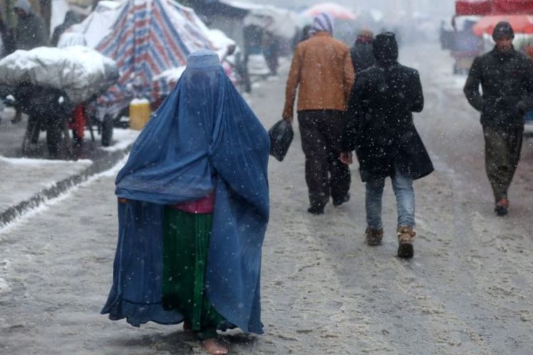 Warga Afghanistan Jual Anak dan Ginjal demi Dapat Makanan