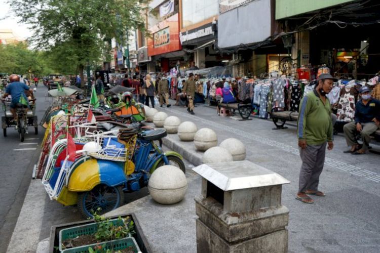 PKL Malioboro yang Bikin Ramai Bakal Tinggal Kenangan, Mereka Digeser ke Teras Malioboro