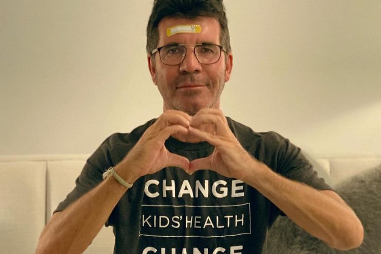Simon Cowell Alami Kecelakaan Hingga Gegar Otak: Beruntung Masih Hidup