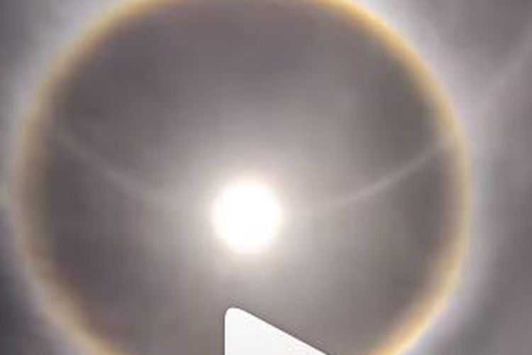 Viral Fenomena Matahari Diselimuti Cincin di Singkawang Kalbar, Begini Penjelasan BMKG
