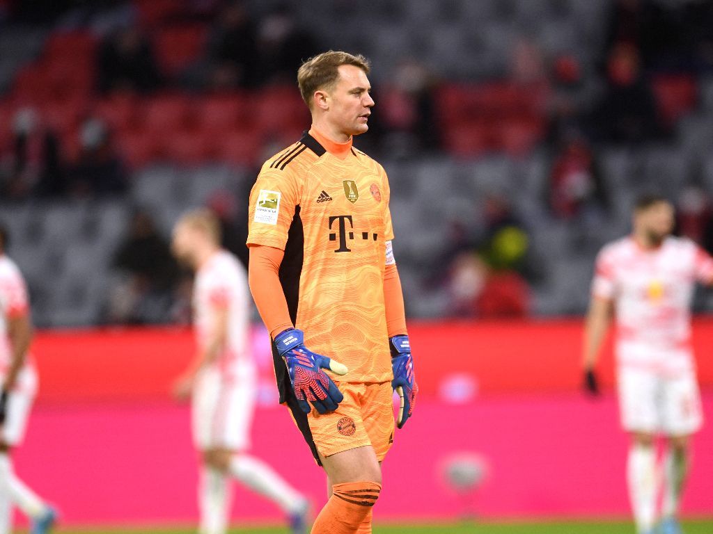 Manuel Neuer Panen Kritik, Direktur Bayern Munchen Pasang Badan