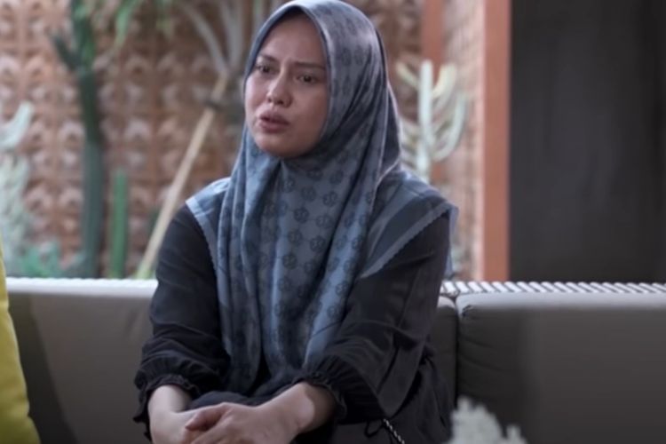 Tak Peduli Dirinya Dibully, Istri Zul Zivilia Menangis Anak Dikatai Punya Ayah Dipenjara